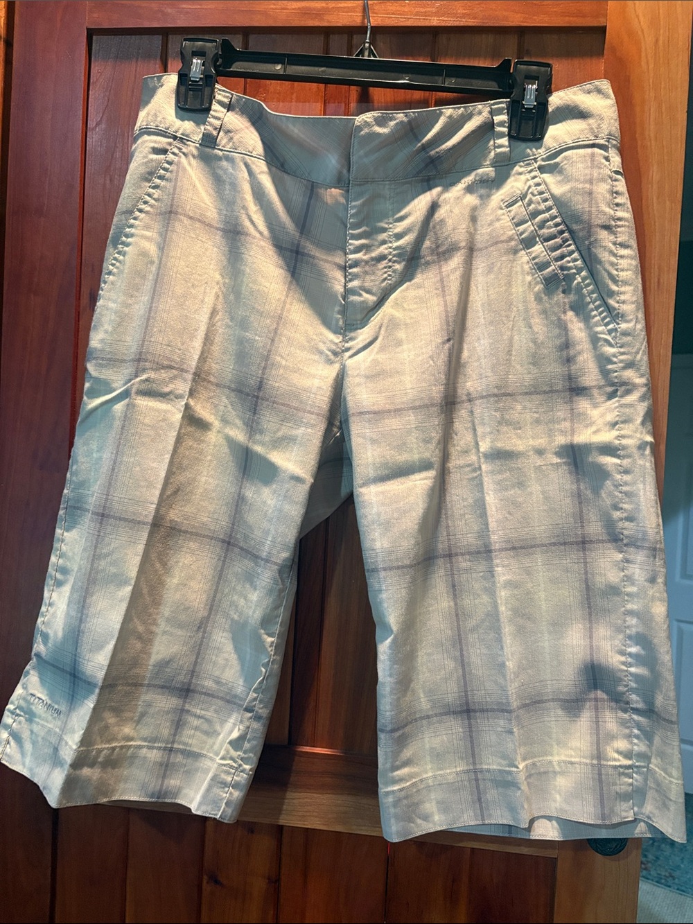 Columbia Titanium Plaid Bermuda Shorts in Beige and Gray - Omni-Dry Fabric